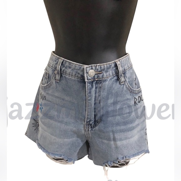 Playboy blue jeans shredded distressed hem bunny logo denim shorts size 11 new‎ - Picture 6 of 16